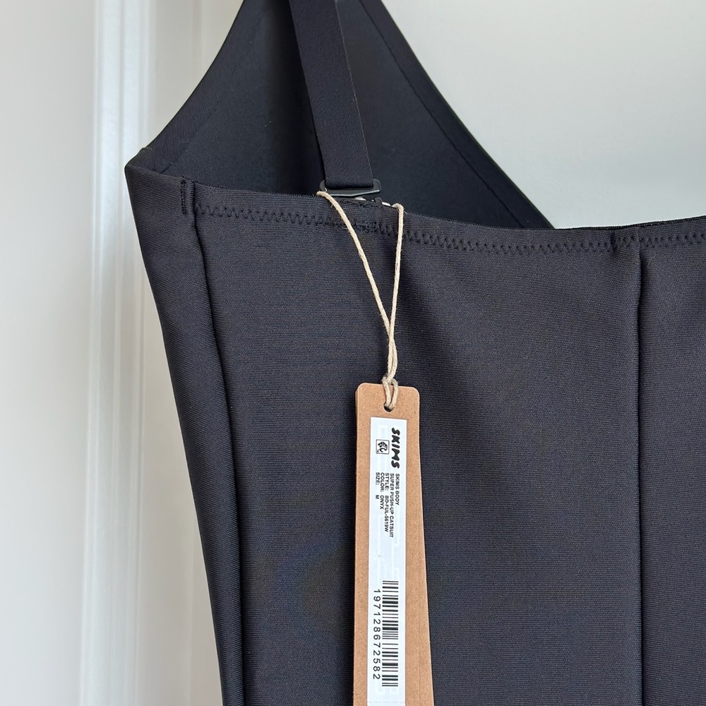 NWT Skims Body Super Push-up Catsuit MEDIUM - Picture 4 of 5